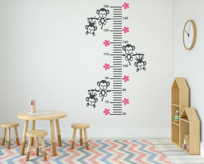 Sticker groeimeter aapjes aan tak grijs / roze 102 x 55 cm | Rosami