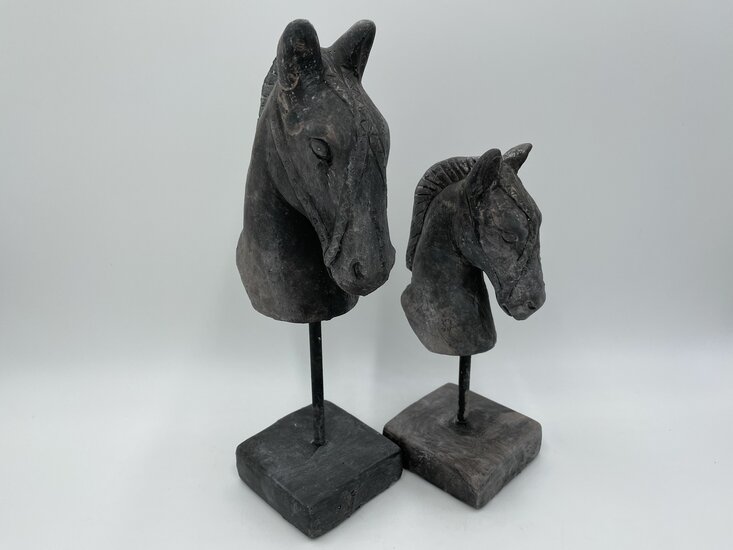 Decoratiebeeld Paard op voet vintage bruin steen maat S H 25,5 x B 12 CM | 789910 | Home Sweet Home | Stoer &amp; Sober Woonstijl
