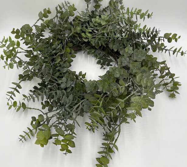 Decoratie Eucalyptus kunstkrans  50 cm groen | 779846 | Home Sweet Home | Stoer &amp; Sober Woonstijl