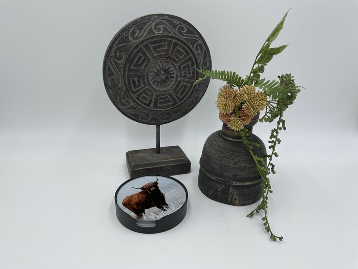 Ornament op voet middel vintage grijs bruin hout 35 x 24,5 cm | 465410 | Home Sweet Home | Stoer &amp; Sober Woonstijl