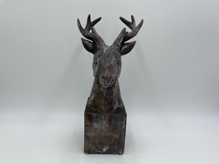 Decoratiebeeld Hert Isaac op sokkel bruin zwart steen maat L 32 x 16 cm | 790285 | Countryfield | Stoer &amp; Sober Woonstijl