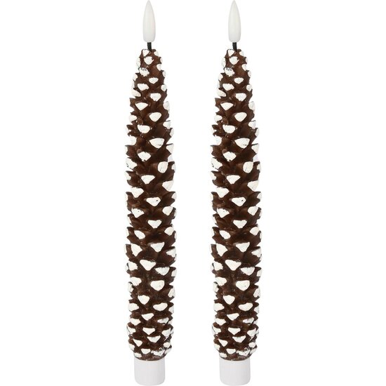 Dekoratief | Box 2 kaarsen &#039;Pinecone&#039;, bruin/wit, LED, 4x4x25cm | A255945