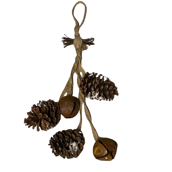 Decoratie hanger bellen dennenappels winters 50 cm  | 827479 | Home Sweet Home | Stoer &amp; Sober Woonstijl