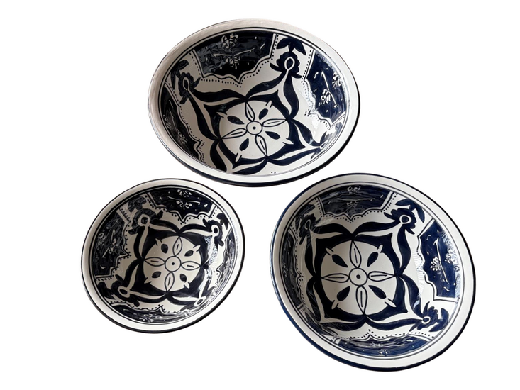 3 delige set Saladier &Oslash; 25 - 19,5 - 15,5 cm Black Fond- Handgemaakt | Dishes &amp; Deco