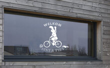 Raam / Muursticker Welkom Sint &amp; Piet op de fiets 1 | Rosami