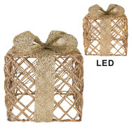 Clayre &amp; Eef | Decoratie cadeau met LED set van 3 Goudkleurig 25x25x30 / 20x20x24 / 15x15x17 cm / 6xAA | 66311