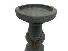 Brynxz Grandeur Vintage Kandelaar - Grijs steenlook -  Maat M Hoogte 27 cm - Candleholder