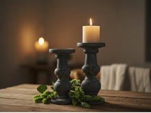 Brynxz Grandeur Vintage Kandelaar - Grijs steenlook -  Maat L Hoogte 30 cm - Candleholder