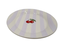 Ontbijtbord Fruity Cherry &ndash; Lila/Wit Gestreept &ndash; Aardewerk &ndash; &oslash; 20 cm - Dishes &amp; Deco