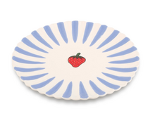 Dinerbord Fruity Strawberry &ndash; Paars/Wit &ndash; Aardewerk &ndash; &oslash; 28 cm - Dishes &amp; Deco
