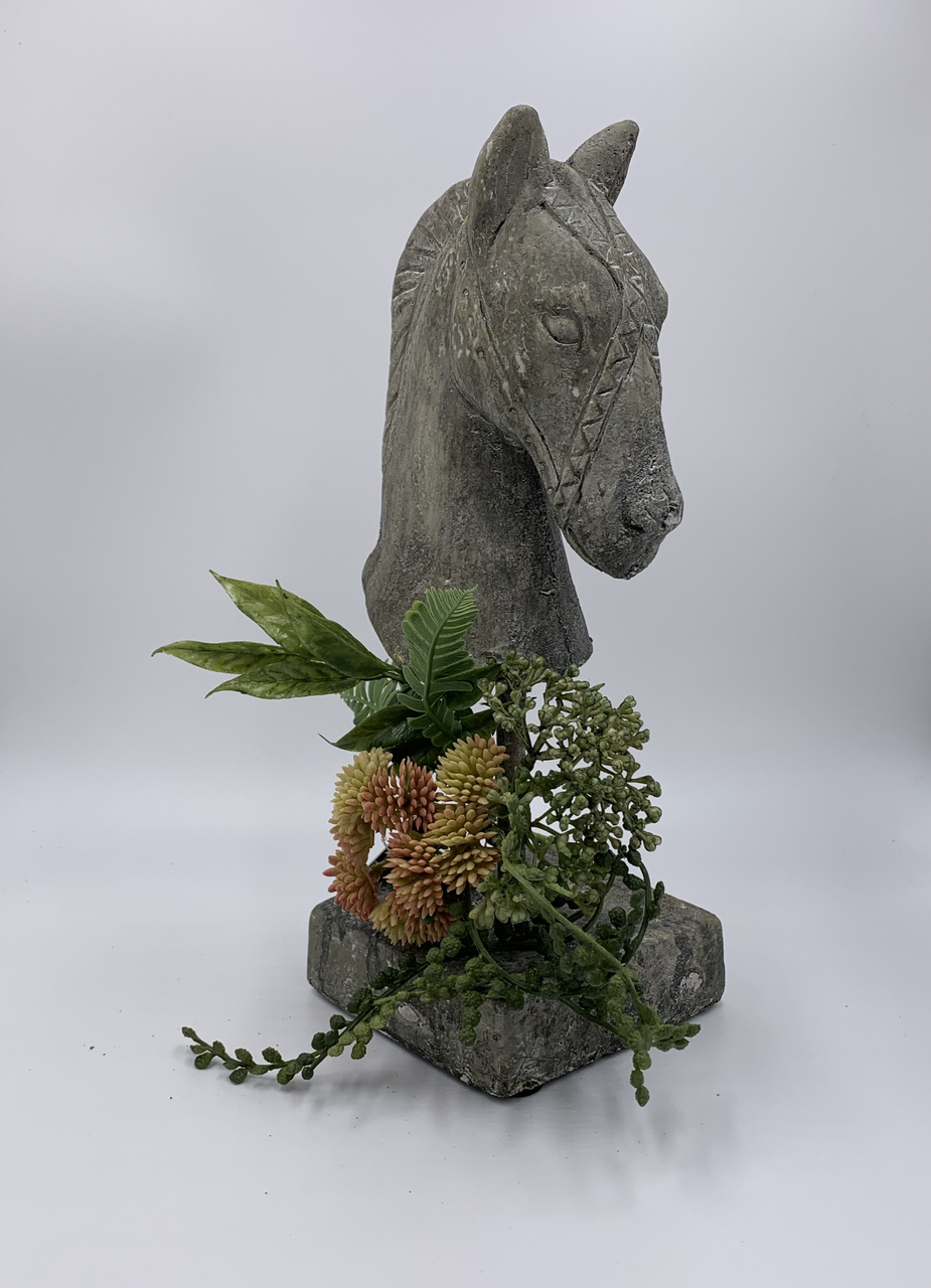 Decoratiebeeld Paard op voet stonegrey grijs groen steen maat S H25,5xB9,3CM | 65461 | Home Sweet Home | Stoer & Sober Woon