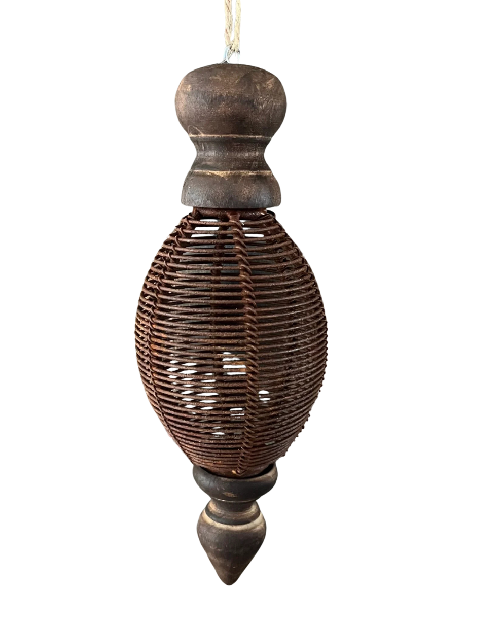 Decoratieve Toefhanger Roestbal met Klos 22 cm – Stoer & Sober Landelijke Woondecoratie