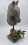 Decoratiebeeld Paard op voet stonegrey grijs groen steen maat L H33xB9,5CM | 65483 | Home Sweet Home | Stoer & Sober Woonst