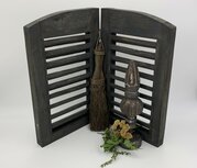 2 luik louvre shutters antiek zwart 50 x 45 cm | 65563 | Home Sweet Home | Stoer & Sober Woonstijl 2 luik louvre shutters antiek zwart 50 x 45 cm | 65563 | Home Sweet Home | Stoer & Sober Woonstijl