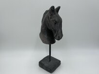 Decoratiebeeld Paard op voet vintage bruin steen maat S H 25,5 x B 12 CM | 789910 | Home Sweet Home | Stoer & Sober Woonstijl Decoratiebeeld Paard op voet vintage bruin steen maat S H 25,5 x B 12 CM | 789910 | Home Sweet Home | Stoer & Sober Woonstijl