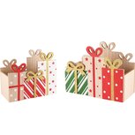Dekoratief | Set 2 bakjes cadeautjes, rood/groen, hout, 24x12x20cm | A245350 Dekoratief | Set 2 bakjes cadeautjes, rood/groen, hout, 24x12x20cm | A245350