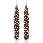 Dekoratief | Box 2 kaarsen 'Pinecone', bruin/wit, LED, 4x4x25cm | A255945 Dekoratief | Box 2 kaarsen 'Pinecone', bruin/wit, LED, 4x4x25cm | A255945