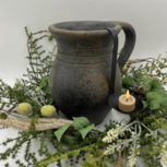 Decoratieve kan / kruik black & sand 27x29 cm aardewerk | 734793 | Home Sweet Home | Stoer & Vintage Woonstijl Decoratieve kan / kruik black & sand 27x29 cm aardewerk | 734793 | Home Sweet Home | Stoer & Vintage Woonstijl