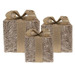 Clayre & Eef | Decoratie cadeau met LED set van 3 Goudkleurig 25x25x30 / 20x20x24 / 15x15x17 cm / 6xAA | 66312 Clayre & Eef | Decoratie cadeau met LED set van 3 Goudkleurig 25x25x30 / 20x20x24 / 15x15x17 cm / 6xAA | 66312