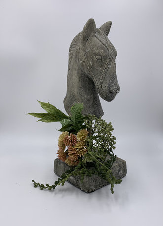 Decoratiebeeld Paard op voet stonegrey grijs groen steen maat S H25,5xB9,3CM | 65461 | Home Sweet Home | Stoer & Sober Woonstijl
