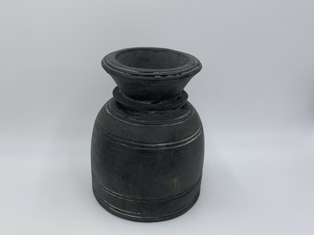 Nepalese decoratieve pot maat L grijs / zwart 23 x 18 cm aardewerk | 42647 | Home Sweet Home | Stoer & Sober Woonstijl